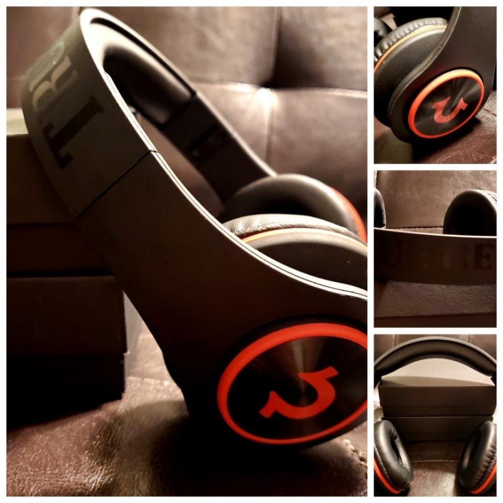 True Religion Beatz Headphones